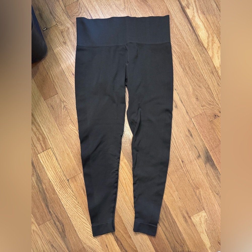 SET Active Dark Brown Leggings sz L